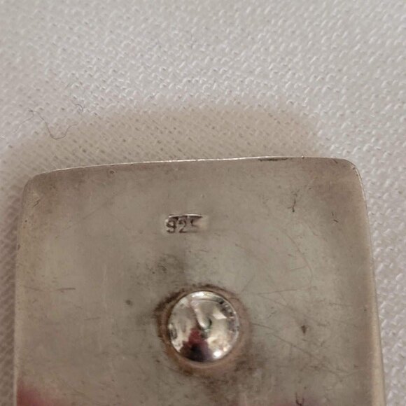 Vintage Sterling Silver Ribbed Stud Earrings - Picture 3 of 3